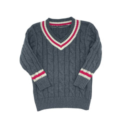 BZzy STYLE CABLE SCHOOL V-NECK SWEATER
