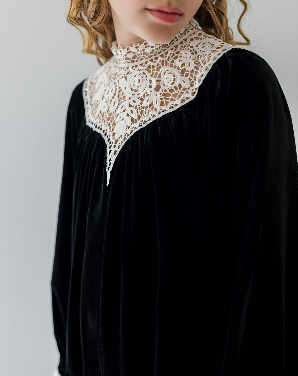 PETITE AMALIE LACE YOKE CORD VELVET DRESS