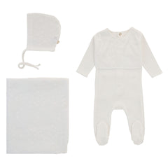 CADEAU 3PC LITTLE ELEGANCE FOOTIE, HAT & BLANKET SET