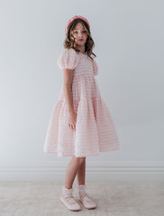 PETITE AMALIE S/S FRILLY RIBBON DRESS