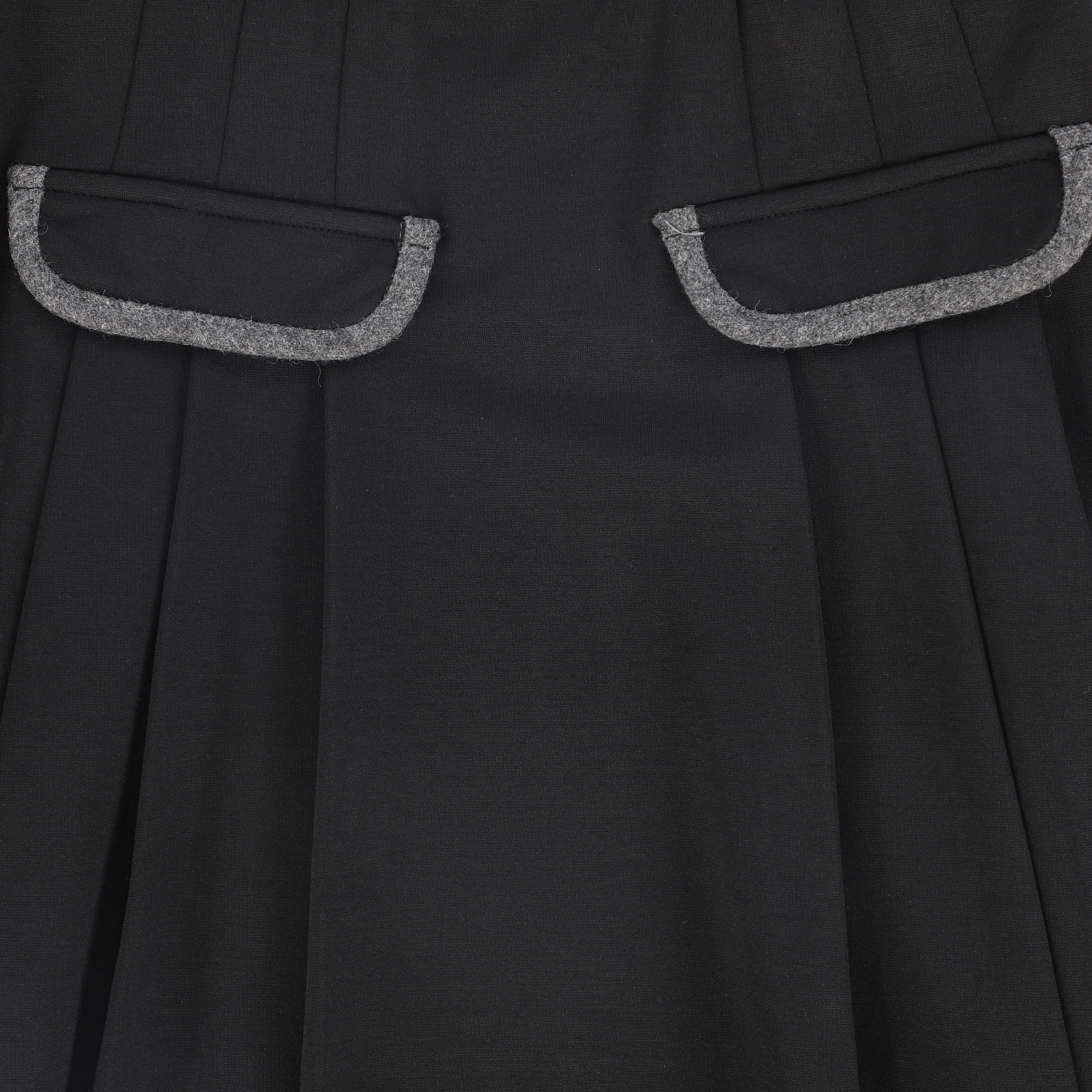 BAMBOO POCKET PLEATED SKRIT