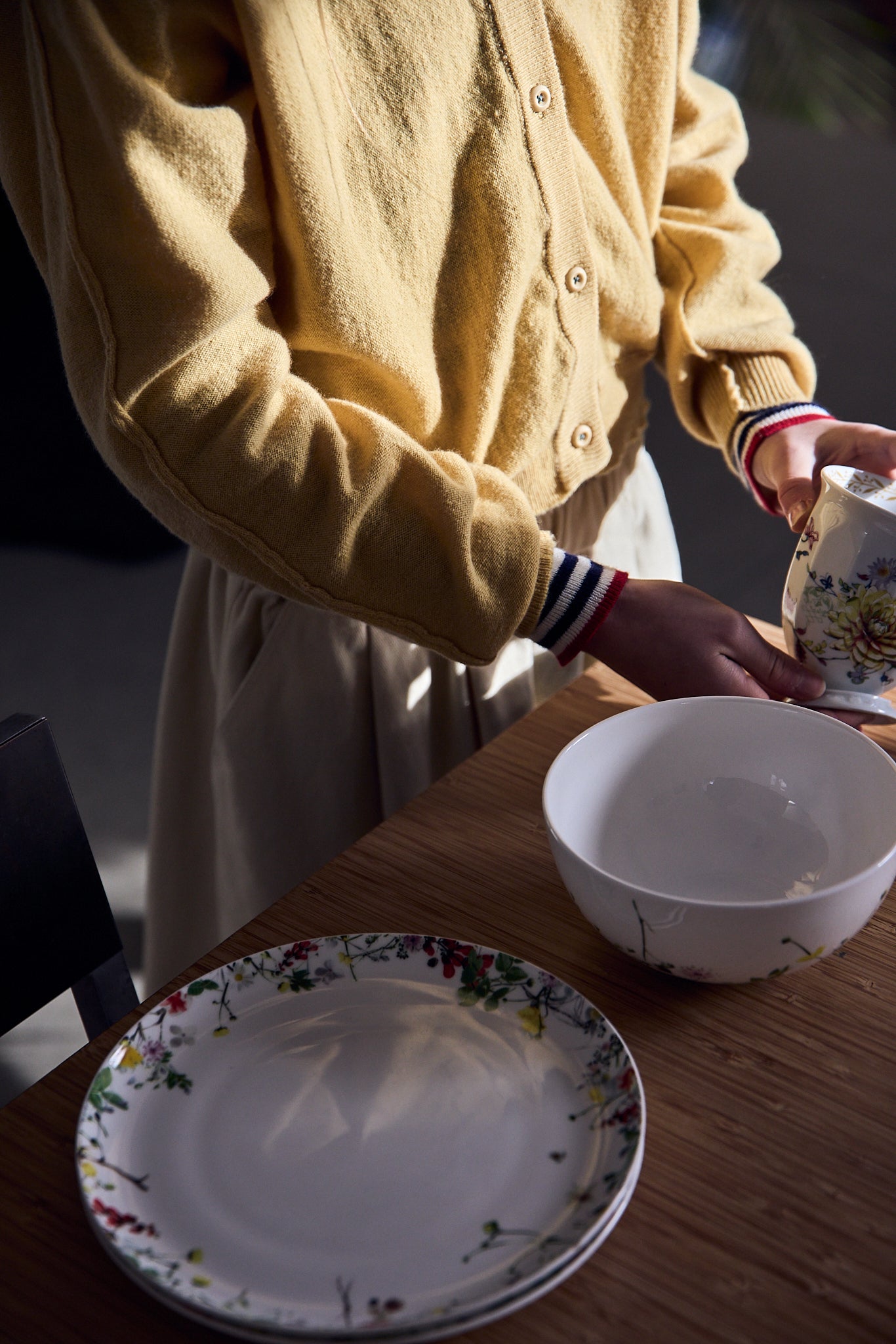 AO 76 PATTI BUTTON DOWN CARDIGAN