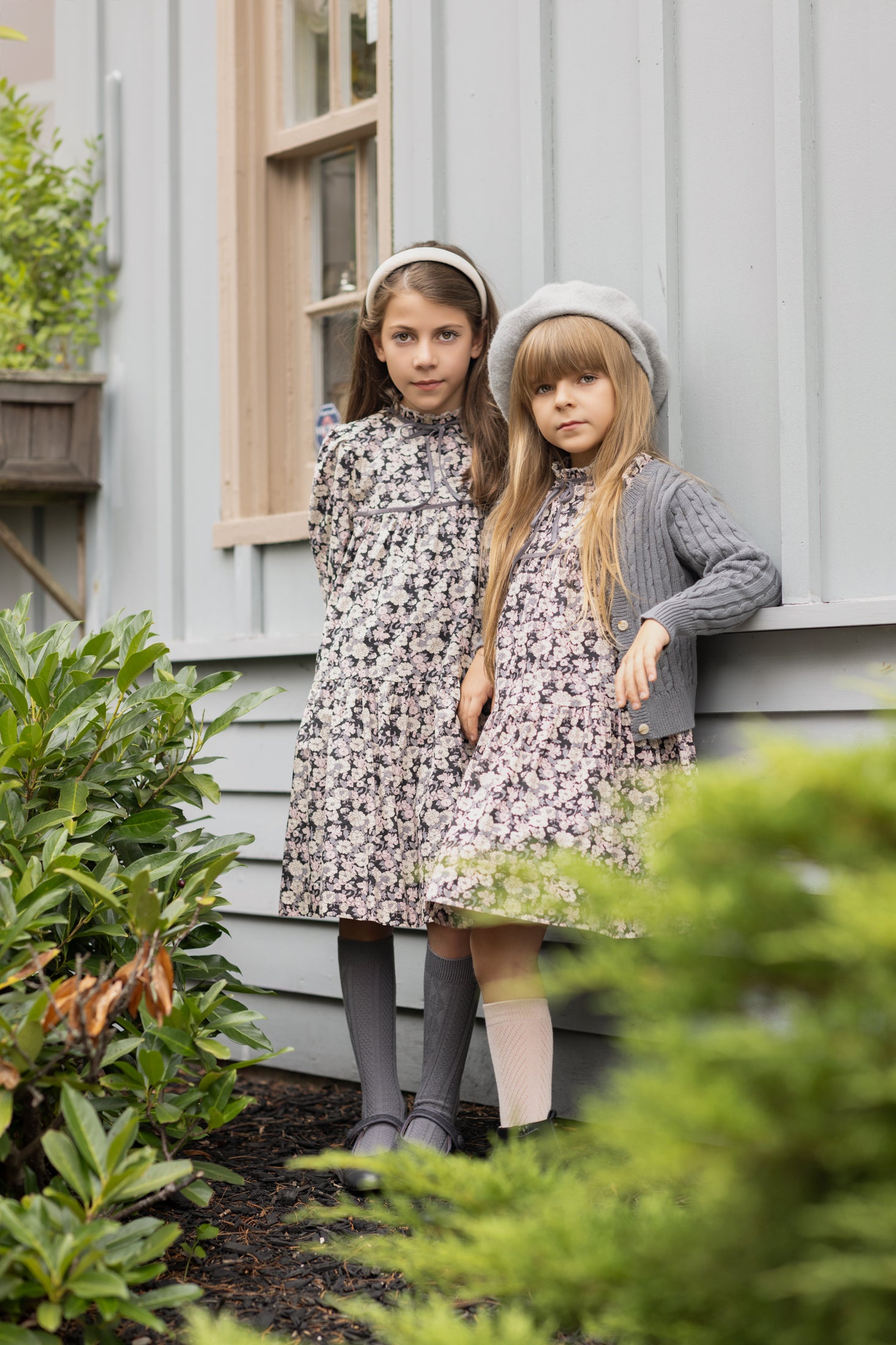 LIMONANA VELVET PETALS FRONT TIE DRESS