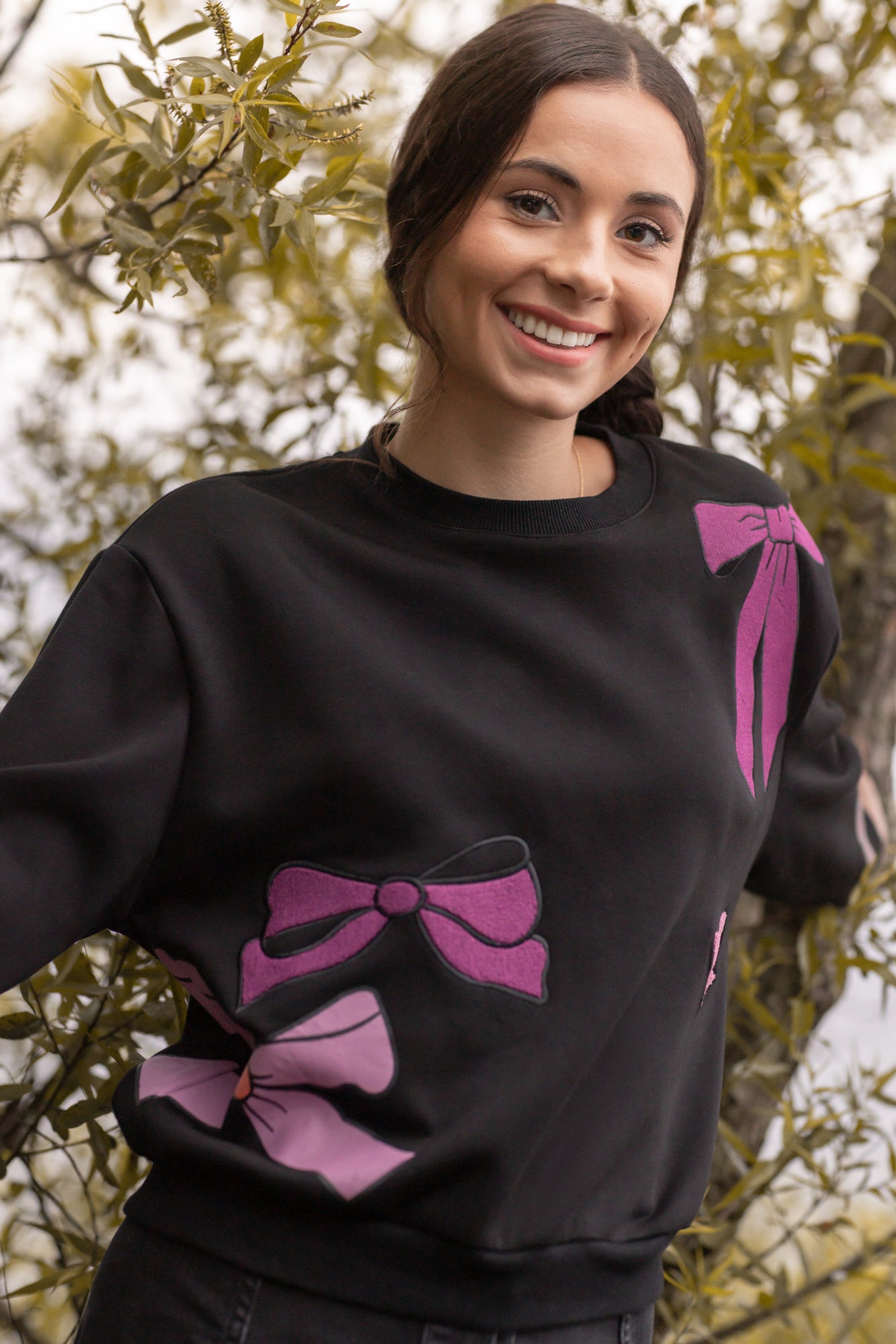 POET BELLA PINK BOW PRINT CREWNECK SWEATER