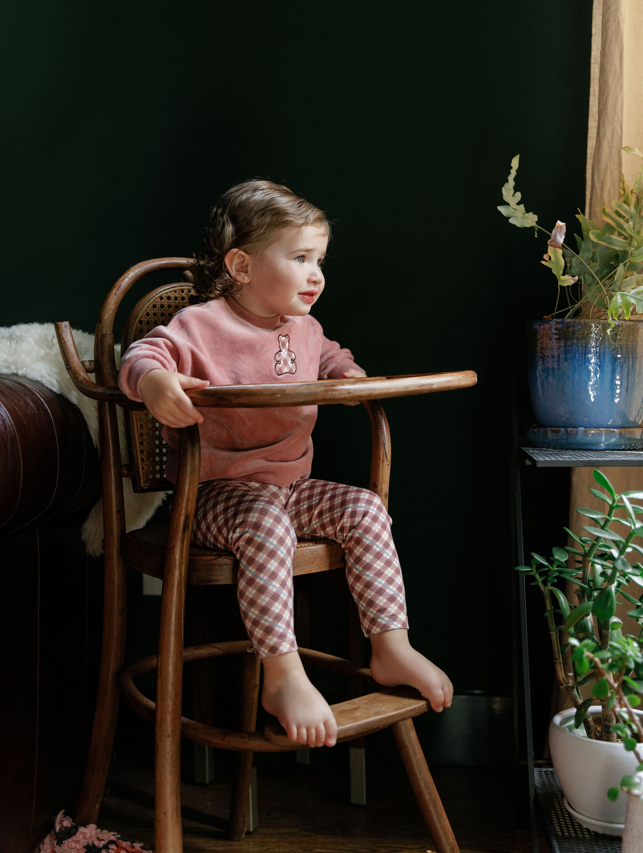 ELYS & CO. 2PC VELOUR PLAID BEAR SWEATSHIRT AND LEGGINGS SET