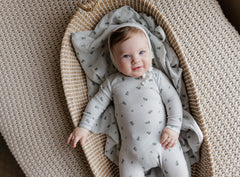 ELYS & CO. 2PC BLUEBERRY FOOTIE AND BONNET SET