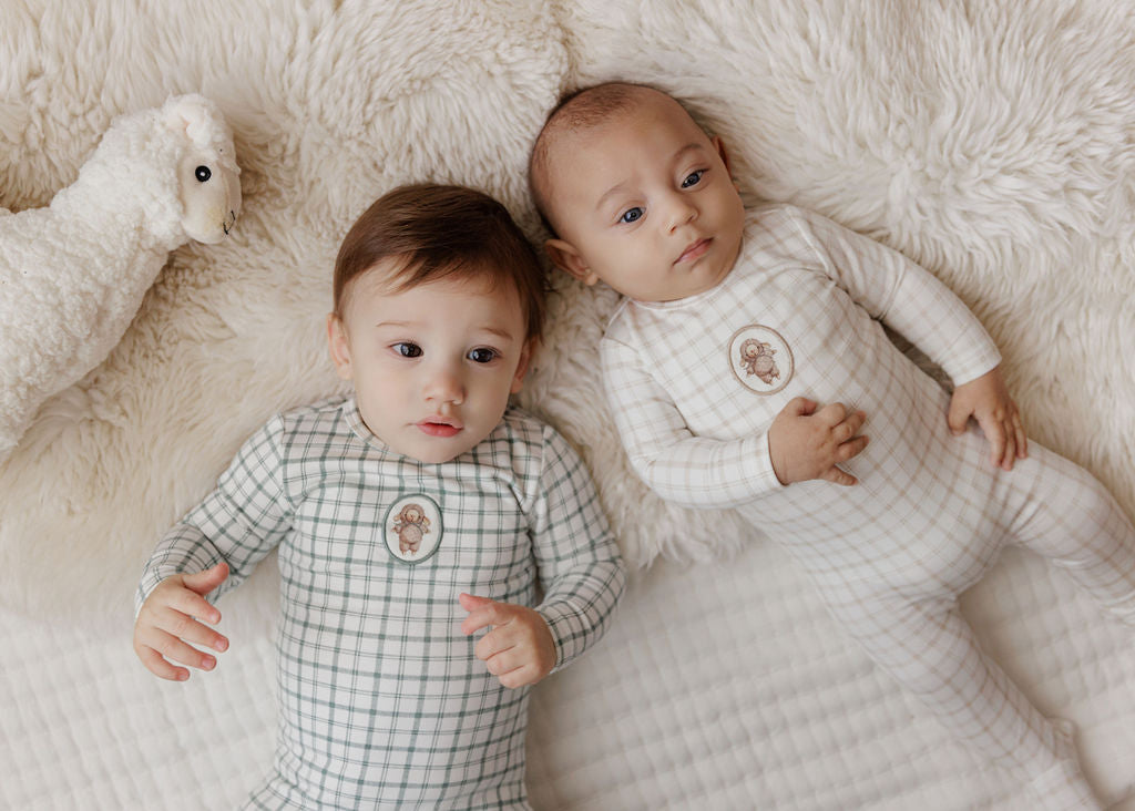 ELYS & CO. PLAID SHEEP FOOTIE