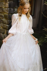 ZOE BUBBLE SLEEVE GLITTER LINES DETAIL TULLE GOWN