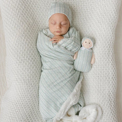 BUBANI 3PC  PRINTED COLLECTION FOOTIE, HAT WITH BLANKET SET