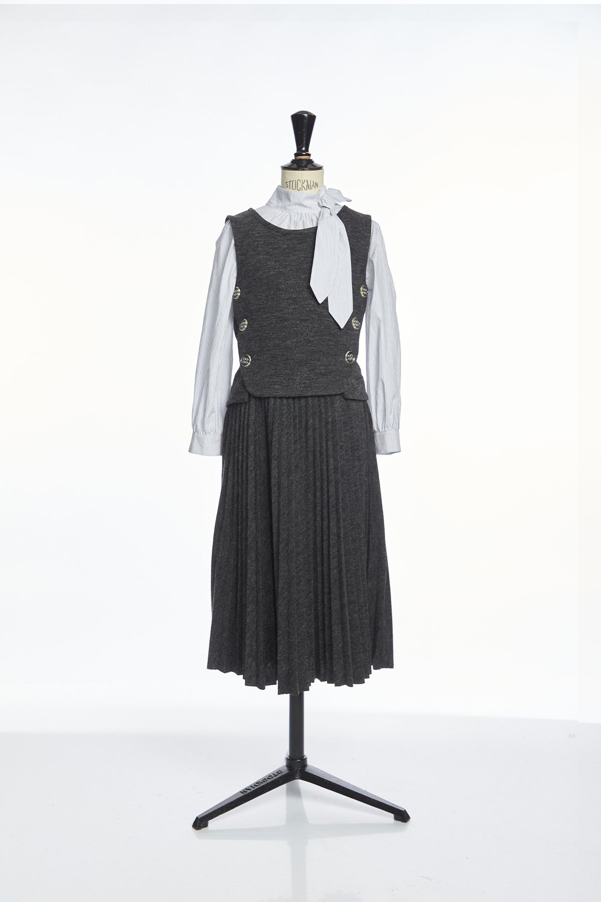 VENERA ARAPU 2PC JAVA MISS VEST WITH JAVA BLOOM PLEATED SKIRT