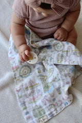 LITTLE THREADS CAROUSEL MUSLIN BLANKET