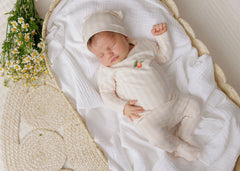 ELYS & CO. 2PC FRUIT PRINT FOOTIE+BEANIE SET