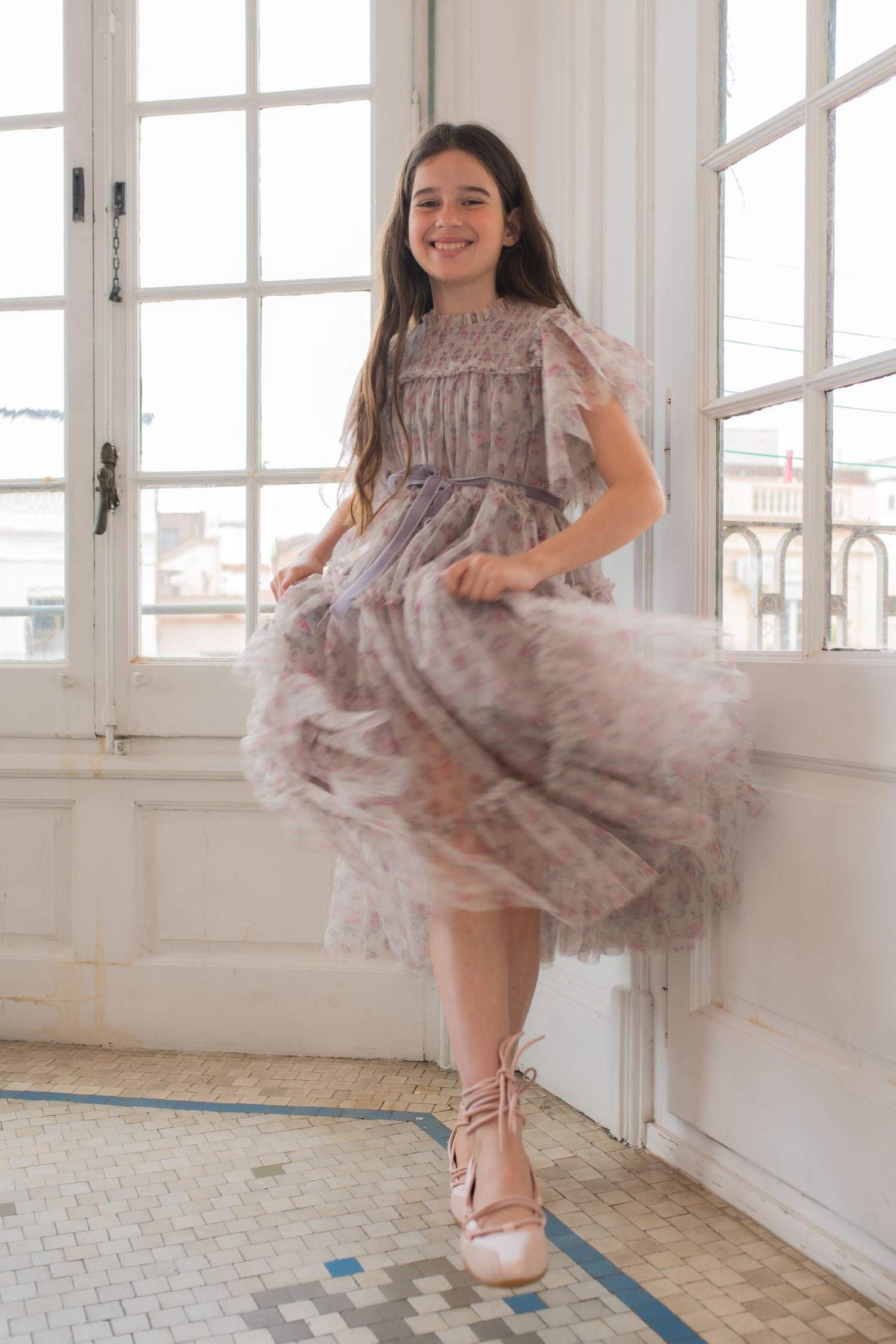 CERA UNA VOLTA CAROLINA SMOCKED TUELLE ROSE PRINT LAYERED MIDI GOWN