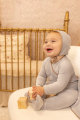 BEE & DEE 2PC CLASSIC STITCH VELOUR FOOTIE WITH BONNET SET