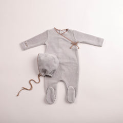 BEE & DEE 2PC CLASSIC STITCH VELOUR FOOTIE WITH BONNET SET