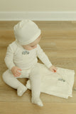 MABEL BEBE 2PC ANDRE EMBROIDERED POCKET FOOTIE W/BEANIE