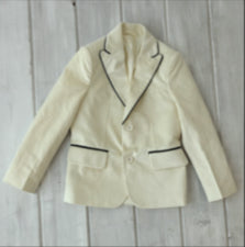 NOVE 2PC VELVET PIPED JACKET WITH VELVET SHORTS