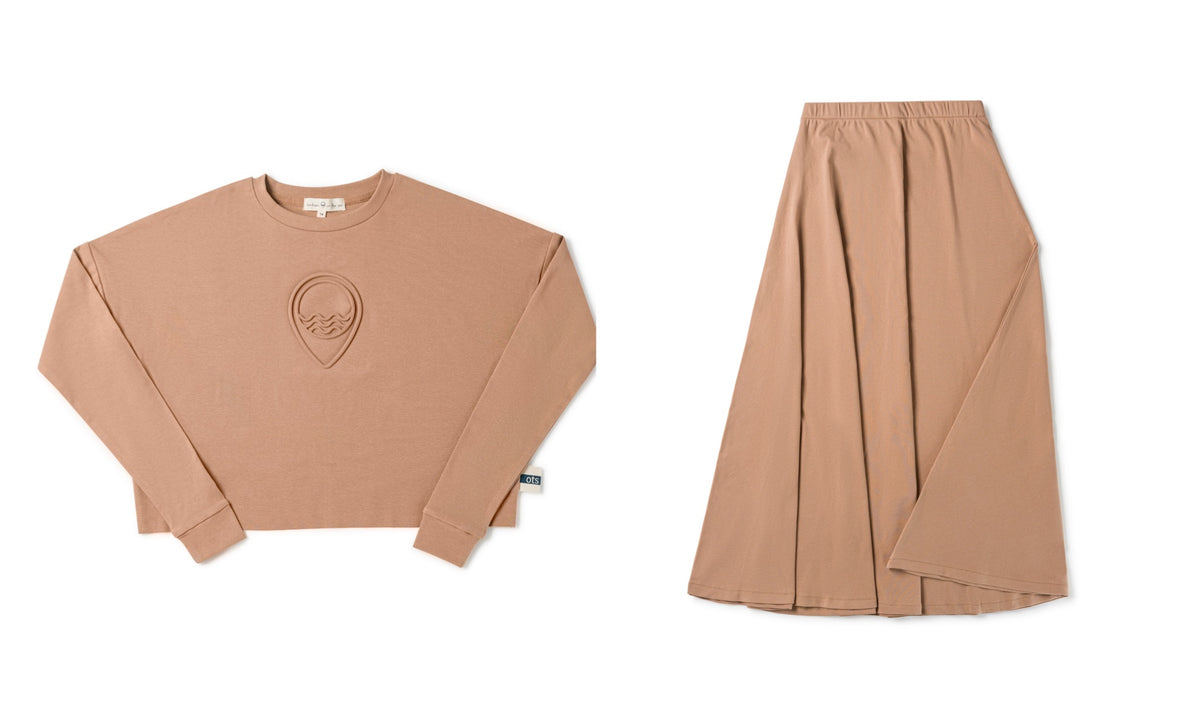 BIRNHAM ON THE SEA 2PC TEEN CROPPED LOGO TEE WITH A-LINE SKIRT