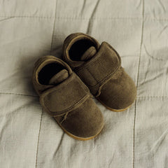 WHEAT SASHA INDOOR SHOE