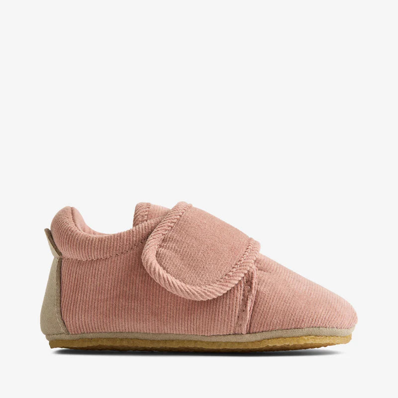 WHEAT SASHA INDOOR SHOE