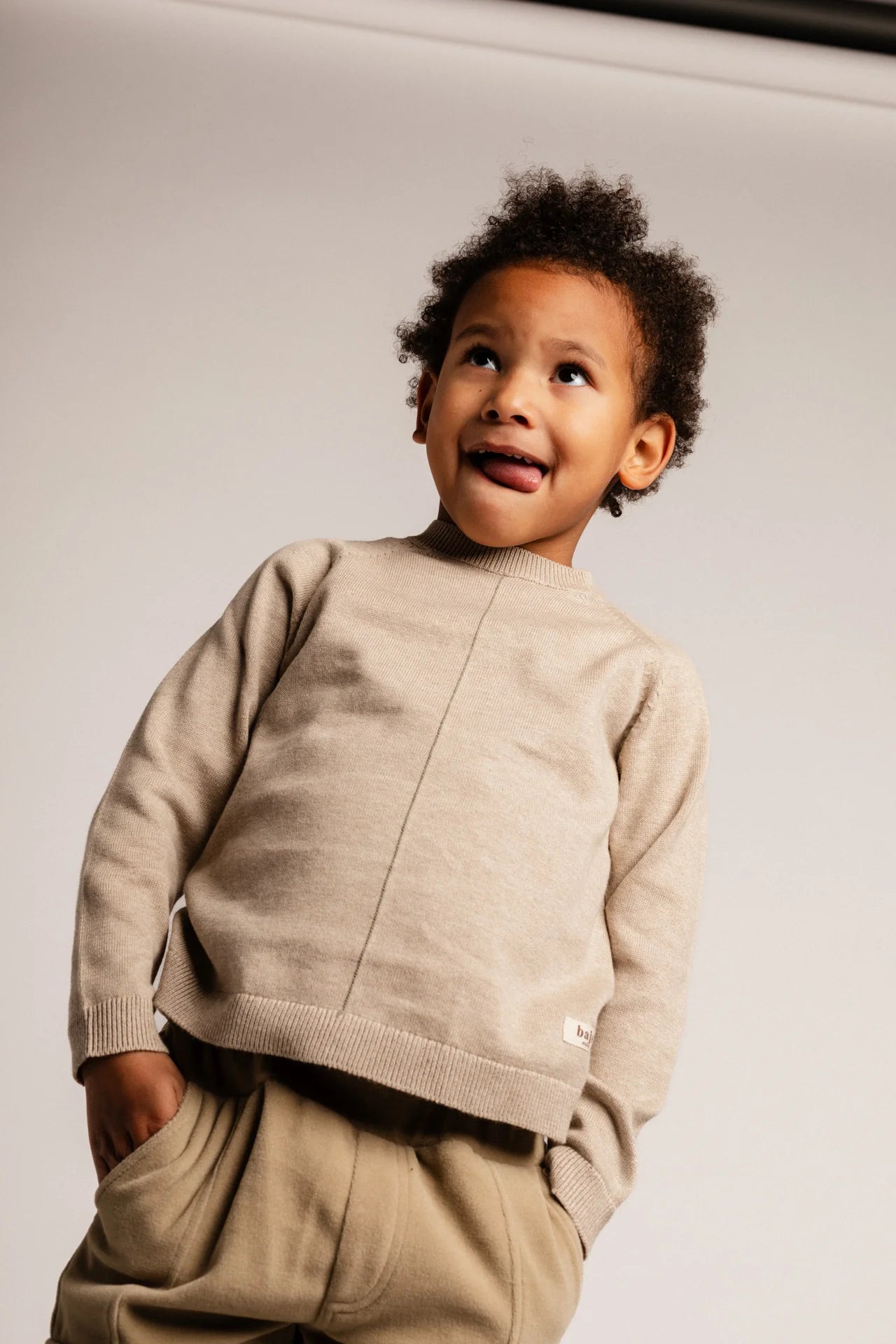 BAJE SWEATER