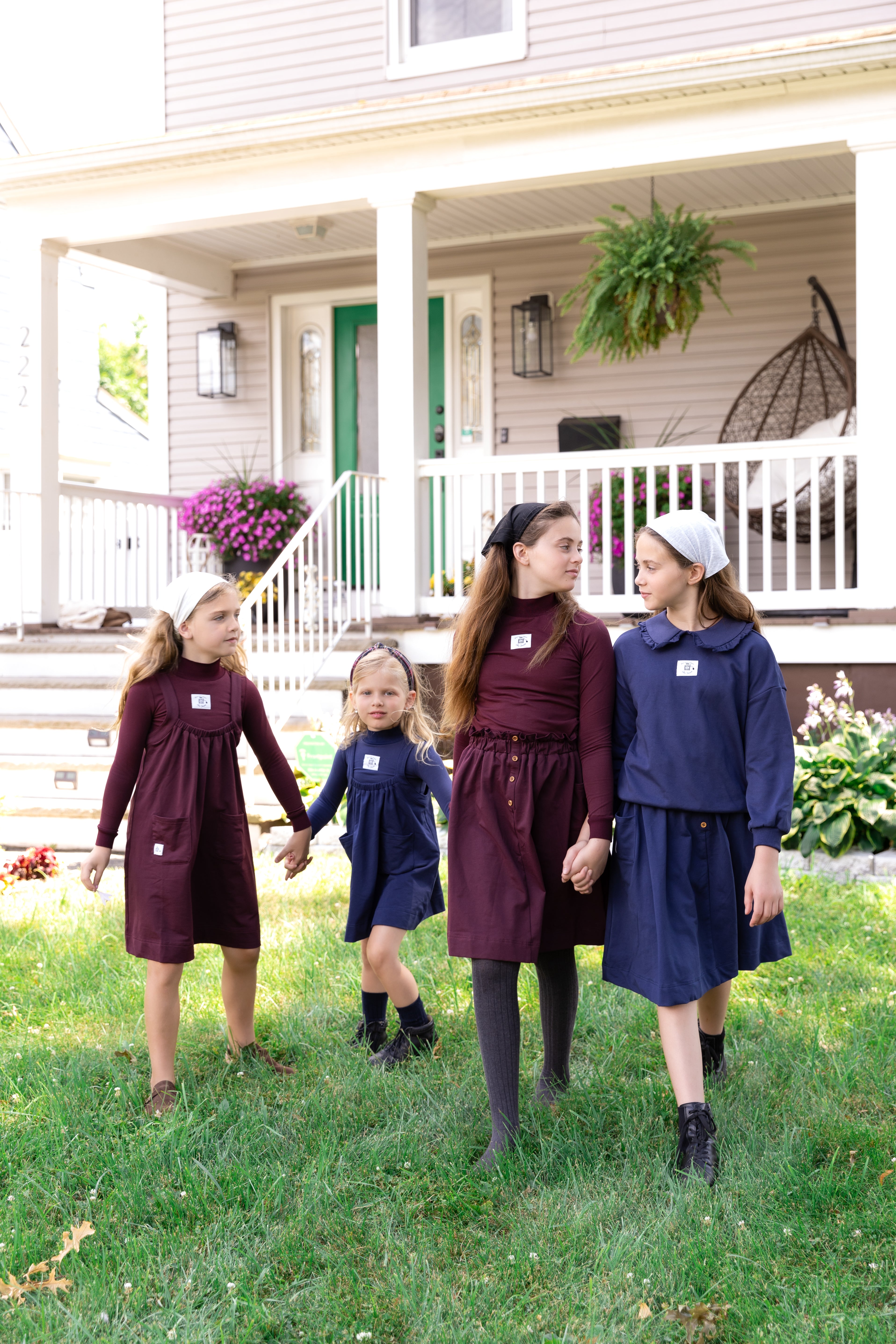 NOU NELLE 2PC LABEL TURTLENECK AND SKIRT SET
