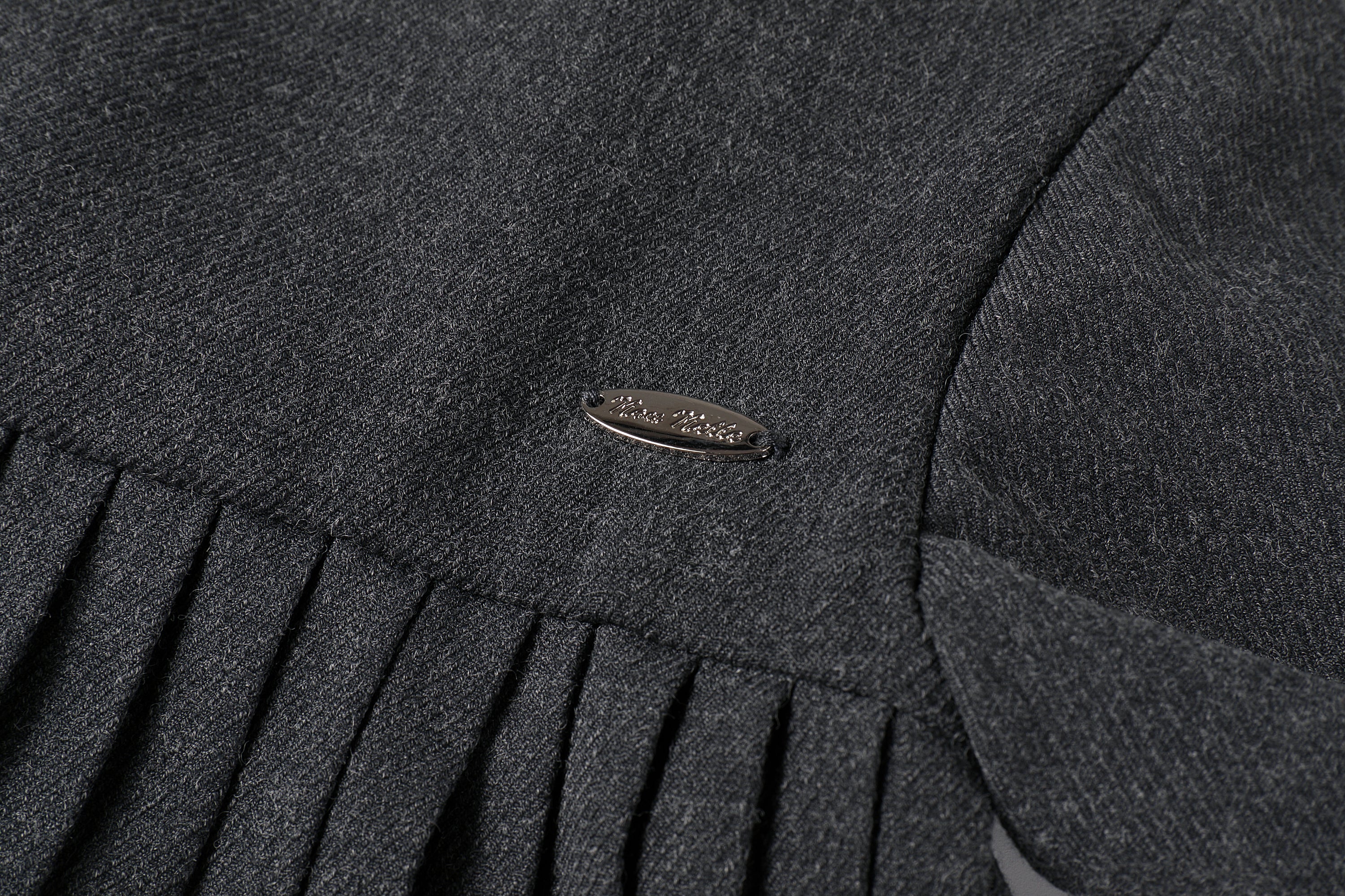 NOU NELLE PLEATED BUTTON DRESS