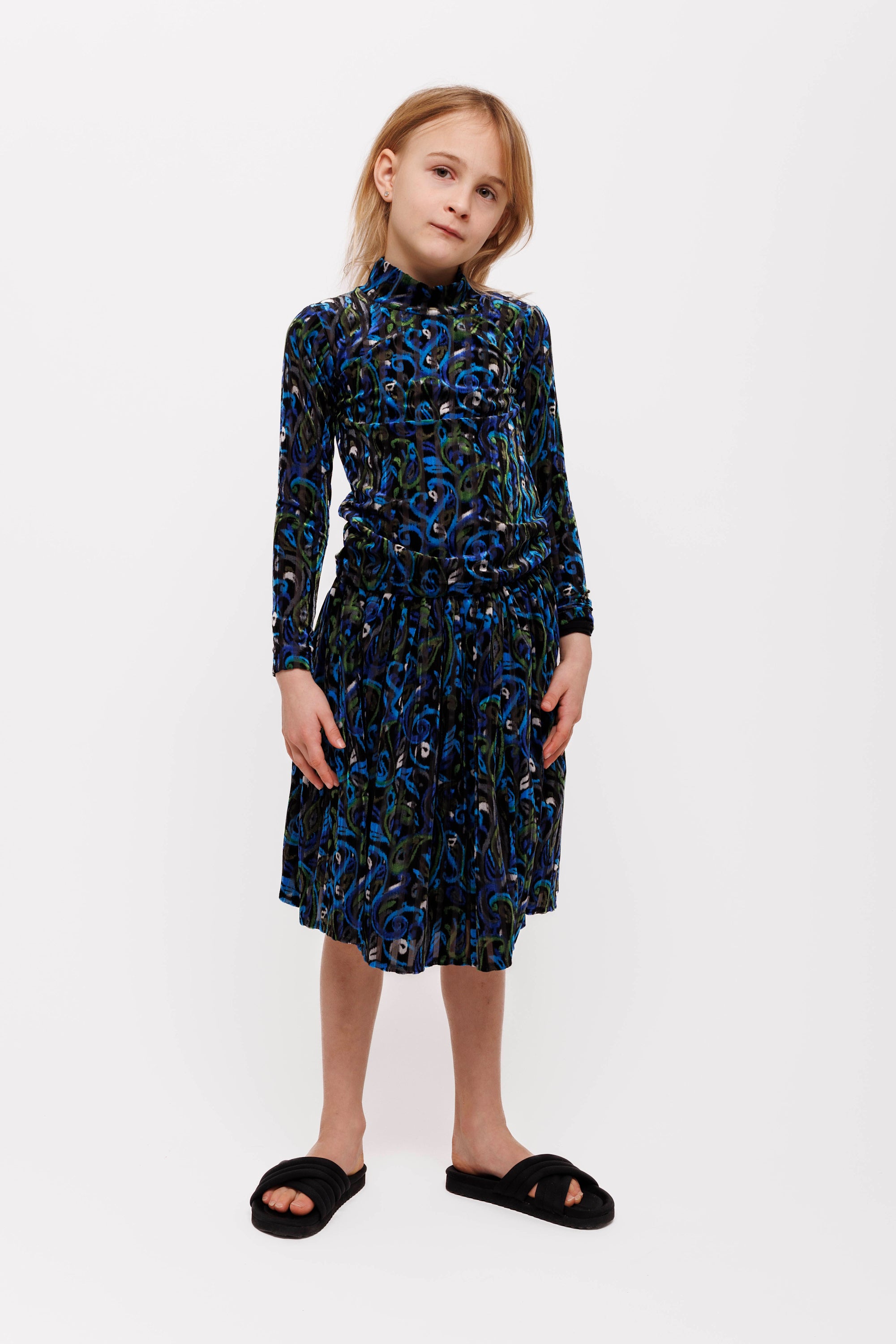 OLIVIA ROHDE GRAPHIC MOCKNECK TOP