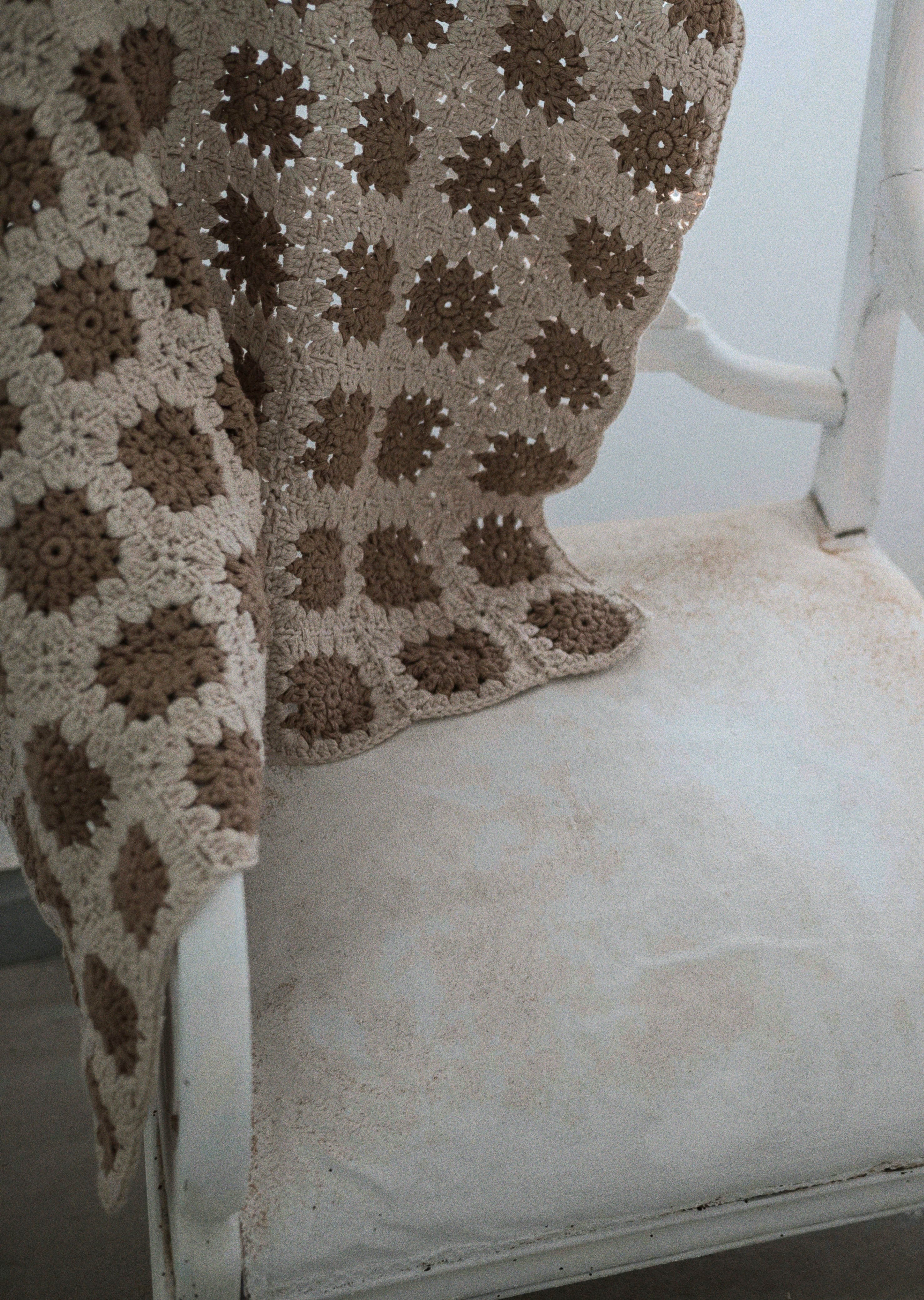 TANNERY AND COMPANY CROCHET BLANKET